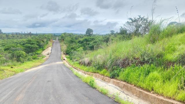 Stand for Sale in Pomona