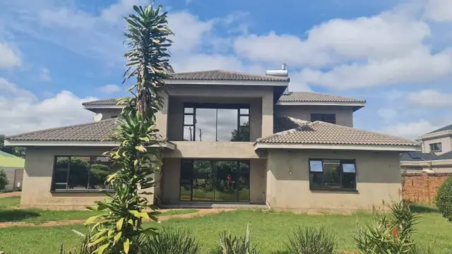 4 Bedroom House to Rent in Highlands