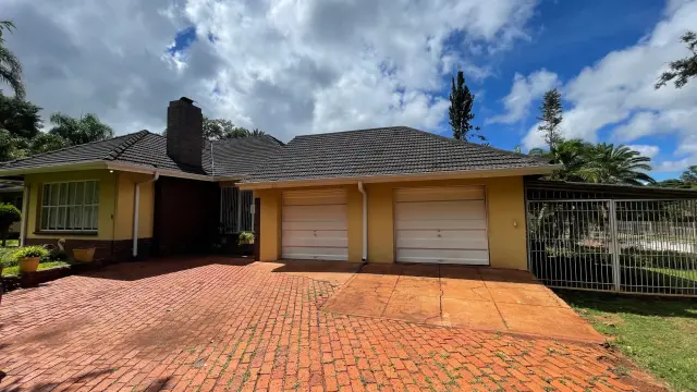 4 Bedroom House to Rent in Greendale