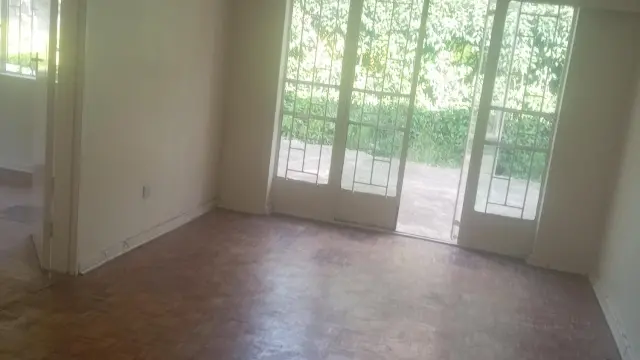 2 Bedroom Cottage/Garden Flat to Rent in Emerald Hill