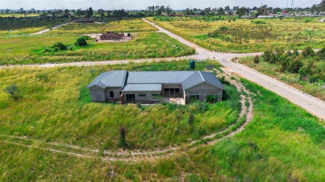 Stand for Sale in Nyabira