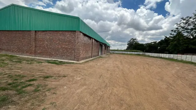 Warehouse/Industrial to Rent