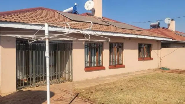 Townhouse/Cluster to Rent in Westgate