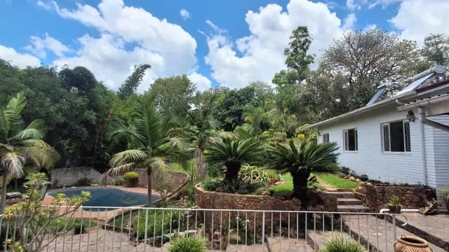 4 Bedroom House to Rent in Glen Lorne