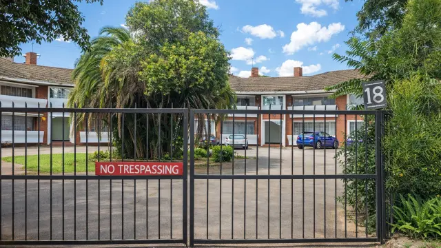 Flat/Apartment for Sale