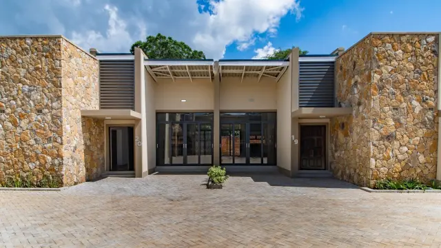 Flat/Apartment to Rent in Vainona