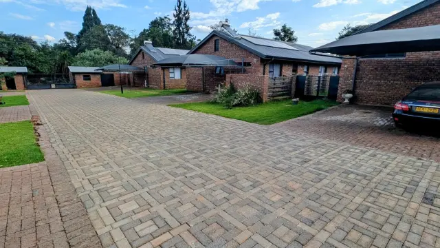 Townhouse/Cluster for Sale