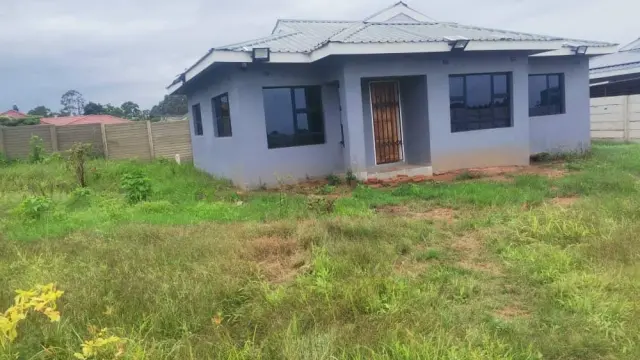 Cottage/Garden Flat for Sale