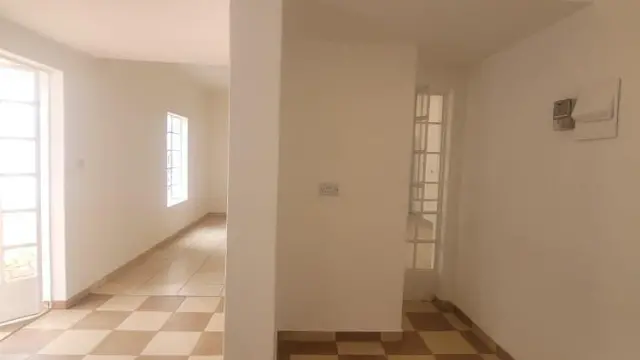 Cottage/Garden Flat to Rent in Greystone Park