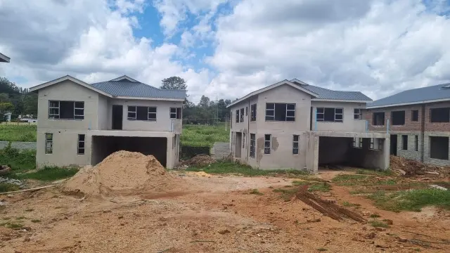 Townhouse/Cluster for Sale