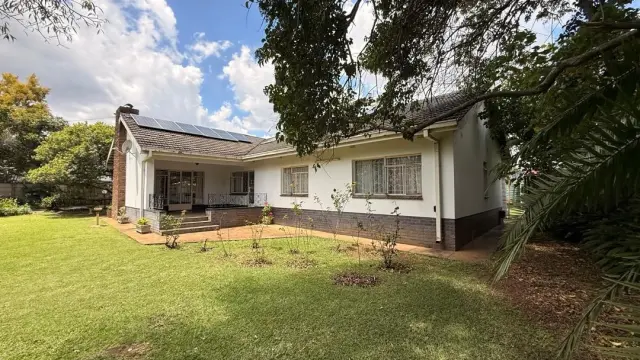 House to Rent in Alexandra Park