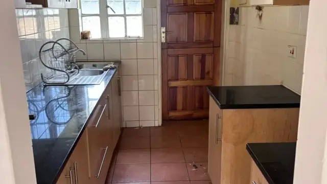 Cottage/Garden Flat for Sale