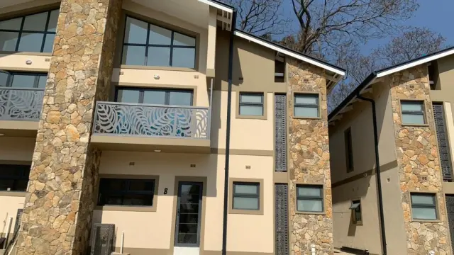 Flat/Apartment to Rent in Newlands