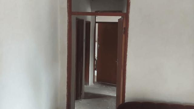 Stand for Sale in Crowhill Views