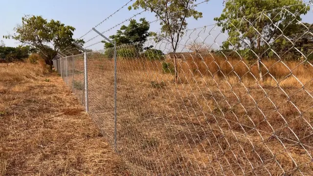 Residential Stand for Sale inNorton