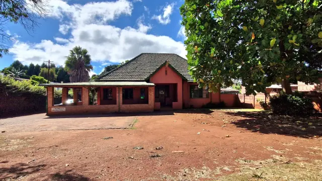 4 Bedroom House to Rent in Avondale