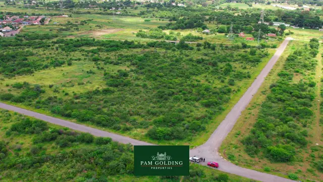 Commercial Stand for Sale in Hopeville