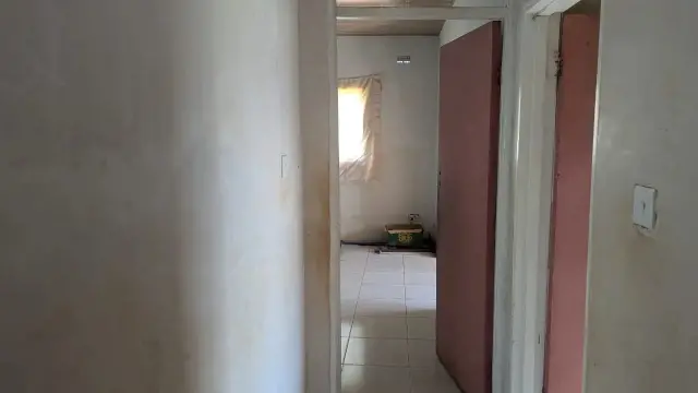 Residential Stand for Sale in Norton