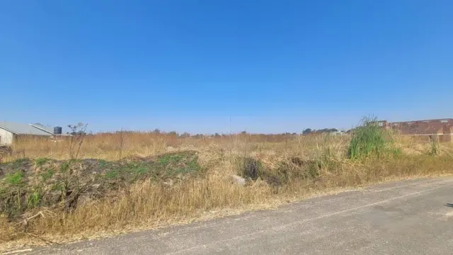 Residential Stand for Sale in Prospect