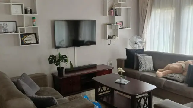 Townhouse/Cluster to Rent in Marlborough