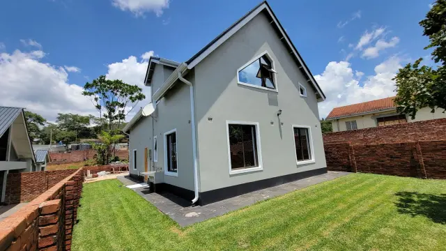 Townhouse/Cluster for Sale