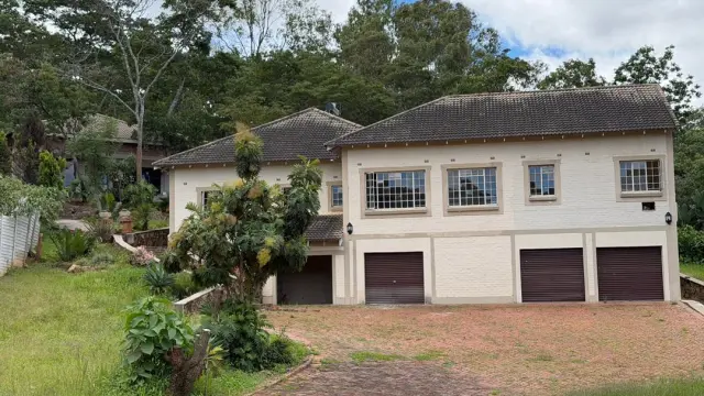 4 Bedroom House to Rent in Glen Lorne