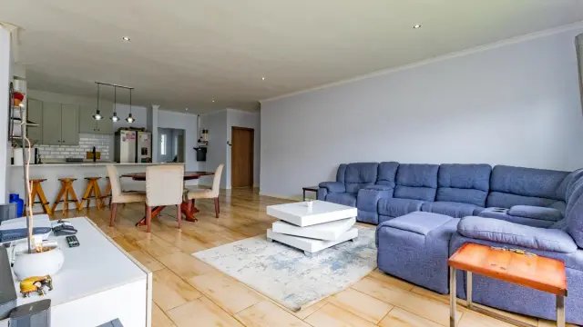 Flat/Apartment for Sale