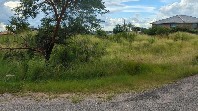 Stand for Sale in Highmount