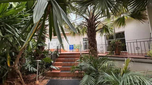 Office to Rent in Highlands