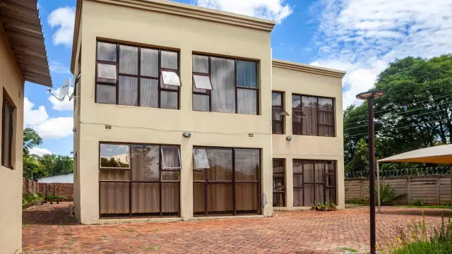 Flat/Apartment for Sale