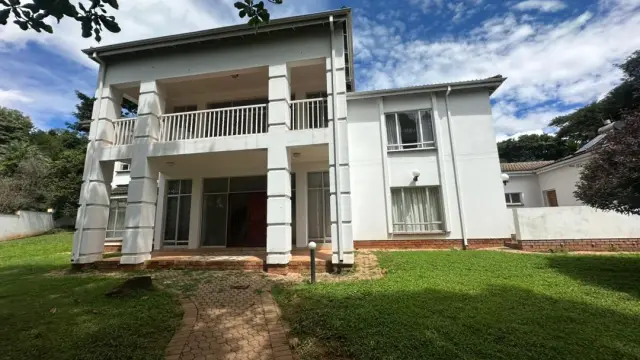 4 Bedroom House to Rent in Borrowdale Brooke