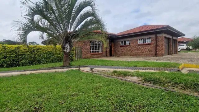 Townhouse/Cluster for Sale