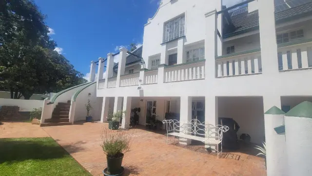 Townhouse/Cluster to Rent in Helensvale