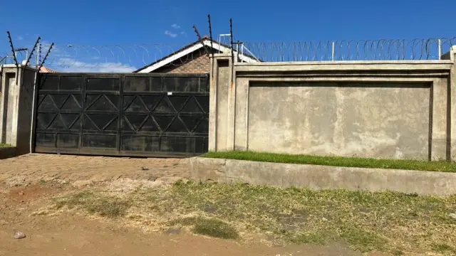 5 Bedroom House to Rent in Mabelreign