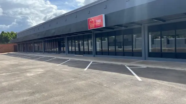 Retail/Shop to Rent in Greendale