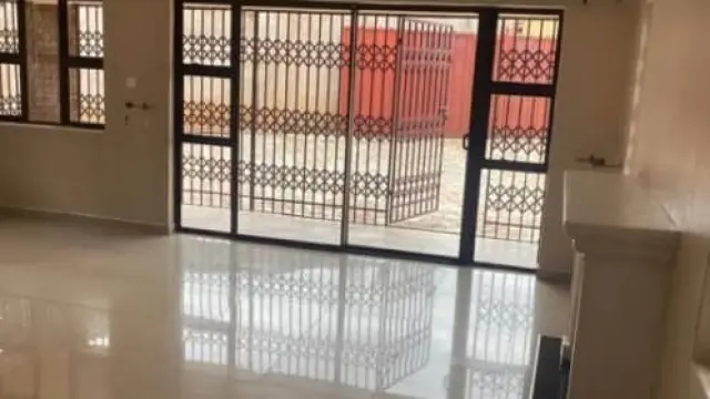 4 Bedroom House to Rent in Cold Comfort