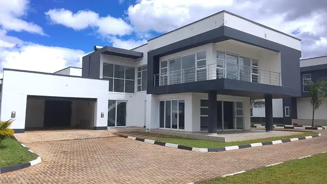 Townhouse/Cluster to Rent in Helensvale