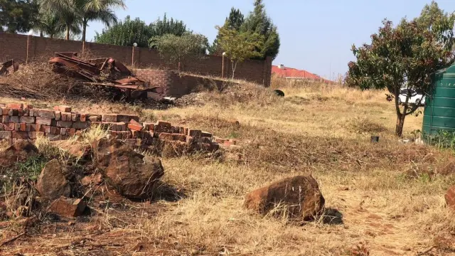 Residential Stand for Sale inHogerty Hill