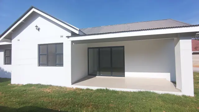 Townhouse/Cluster to Rent in Mount Pleasant