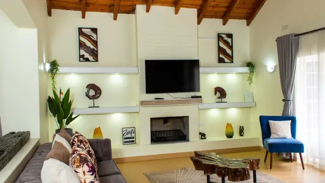 House to Rent in Greystone Park