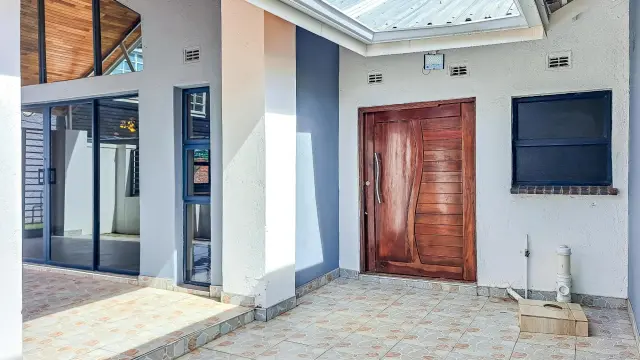 Townhouse/Cluster to Rent in Marlborough