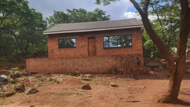 Cottage/Garden Flat for Sale