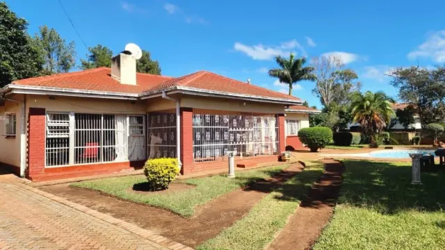 4 Bedroom House to Rent in Mount Pleasant