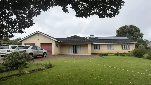 4 Bedroom House to Rent in The Grange