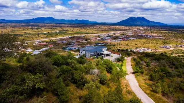 Commercial Stand for Sale inMasvingo