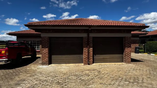 Cottage/Garden Flat for Sale