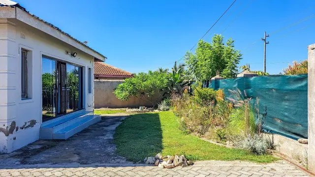 3 Bedroom House to Rent in Zimre Park