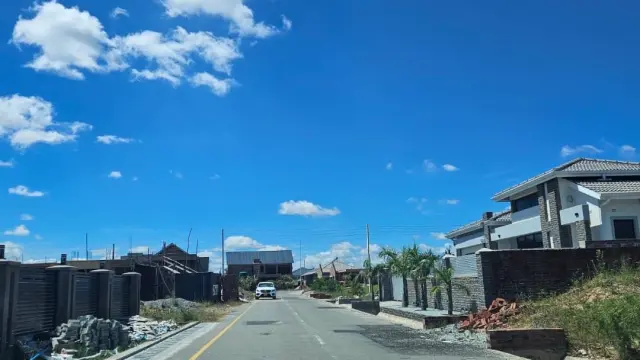 Residential Stand for Sale in Arlington