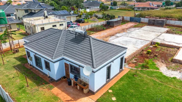 Cottage/Garden Flat for Sale