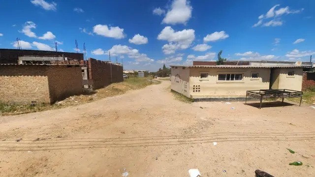 Commercial Stand for Sale in Granary Park